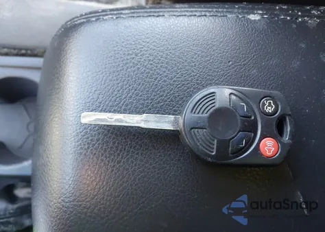 2013 Ford Focus Se z USA, uszkodzony, nr VIN 1FADP3K29DL180621